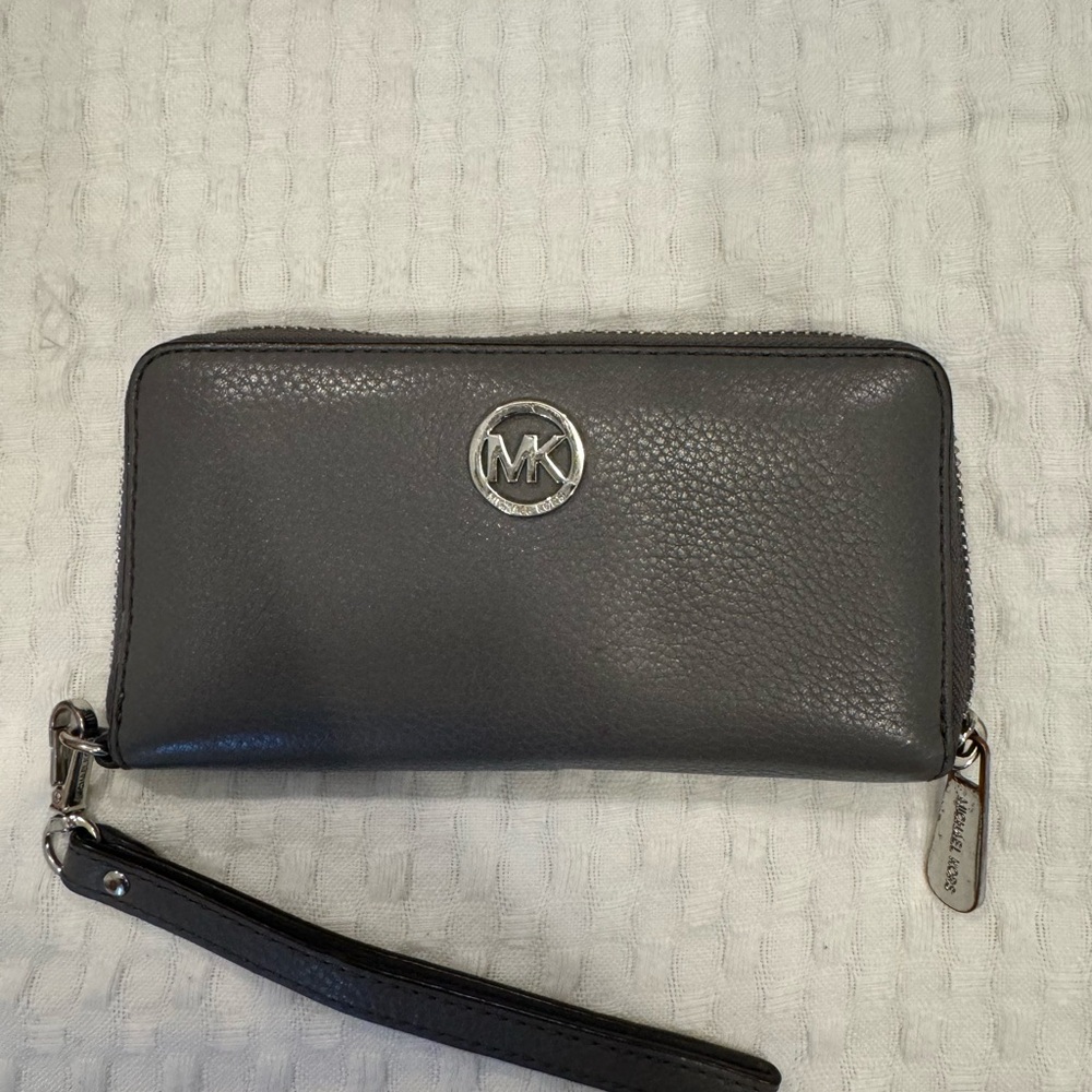 MK WALLET